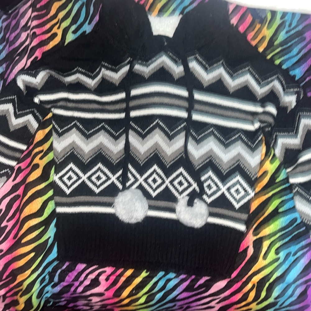 women XS winter sweater/hoodie